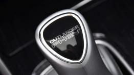 Mitsubishi Outlander PHEV – Uratować planetę