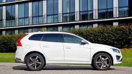 Volvo XC60 Facelifting 3.0 T6 304KM - galeria redakcyjna - prawy bok