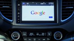 Honda CR-V IV Facelifting (2015) - ekran systemu multimedialnego