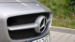 Mercedes SLS AMG Coupe 6.2 V8 571KM - galeria redakcyjna - grill