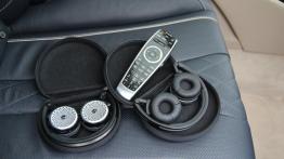 Mercedes S (W222) 350 BlueTEC L - galeria redakcyjna - zestaw multimedialny z tyłu