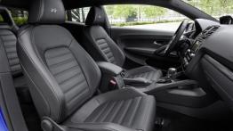 Volkswagen Scirocco III R Facelifting (2014) - widok ogólny wnętrza z przodu