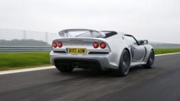 Lotus Exige S 2012 - widok z tyłu