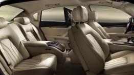 Maserati Quattroporte VI - widok ogólny wnętrza
