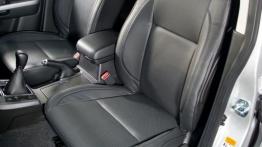 Suzuki Grand Vitara II 5d Facelifting (2012) - fotel kierowcy, widok z przodu