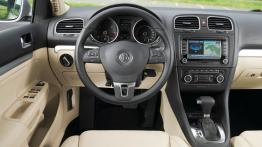 Volkswagen Golf VI Kombi - kokpit
