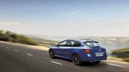 Renault Laguna po liftingu - lewy bok