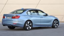 BMW serii 3 ActiveHybrid - prawy bok