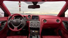 Nissan GT-R Egoist - pełny panel przedni