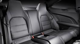 Mercedes klasa C Coupe 2012 - tylna kanapa