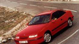 Opel Calibra - widok z przodu