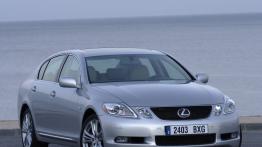 Lexus GS 450h 2006 - widok z przodu