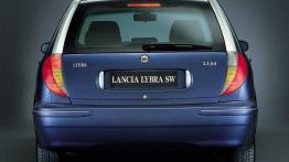 Lancia Lybra - widok z tyłu