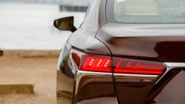 Samuraj w smokingu – nowy Lexus LS 500