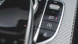 Mercedes-Benz C Coupe - elegancko czy brutalnie?