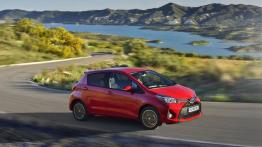 Toyota Yaris III Facelifting (2014) - prawy bok