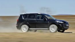 Peugeot 4007 - prawy bok