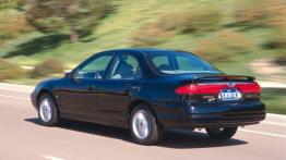 Ford Contour - widok z tyłu