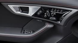 Jaguar F-Type AWD R Roadster (2016) - drzwi kierowcy od wewnątrz