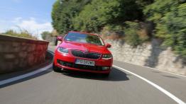 Skoda Octavia III Kombi 4x4 TDI (2013) - widok z przodu