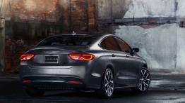 Chrysler 200C (2015) - widok z tyłu