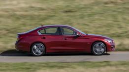 Infiniti Q50 2.0 Turbo (2014) - prawy bok