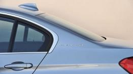 BMW serii 3 ActiveHybrid - lewe tylne nadkole