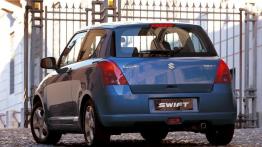 Suzuki Swift - widok z tyłu