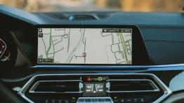 BMW X6 M50i – barok na kołach