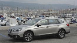 Subaru Outback 2015 2.5i - wersja europejska - lewy bok