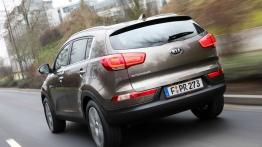 Kia Sportage III Facelifting (2014) - widok z tyłu