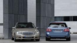Mercedes E 350 CDI 4MATIC W212 kombi - widok z tyłu