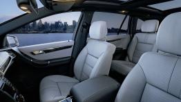 Mercedes Klasa R 2010 - widok ogólny wnętrza z przodu