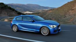 BMW M135i - prawy bok