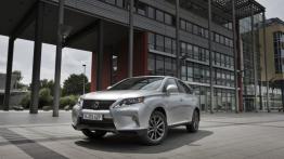 Lexus RX 450h F Sport - widok z przodu
