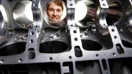 Mercedes C63 AMG Coupe 2012 - silnik solo