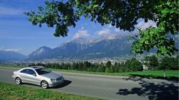 Mercedes Klasa CLK Coupe - widok z przodu