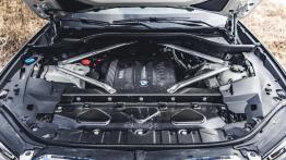 BMW X5 30d 265 KM - galeria redakcyjna - silnik solo