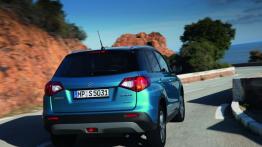 Suzuki Vitara 2015 - widok z tyłu
