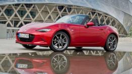 Mazda MX-5 IV Soul Red (2015) - lewy bok
