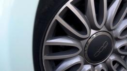 Fiat 126p & Nowy Fiat 500 - galeria redakcyjna - koło