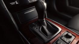 Infiniti QX70 (2014) - skrzynia biegów