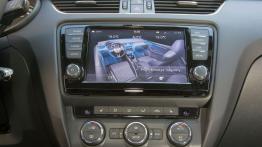 Skoda Octavia III RS Kombi 2.0 TSI (2013) - konsola środkowa