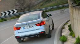 BMW 335i Gran Turismo M Sport Package (2014) - widok z tyłu