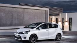 Toyota Verso Facelifting - lewy bok