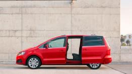Seat Alhambra 2011 - lewy bok