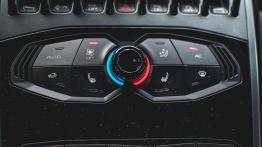 Lamborghini Huracan - wylewny Włoch