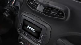 Jeep Renegade Latitude (2015) - konsola środkowa