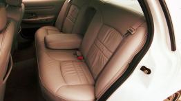 Ford Crown Victoria 2001 - tylna kanapa