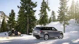 Land Rover Range Rover Sport II (2014) - widok z tyłu